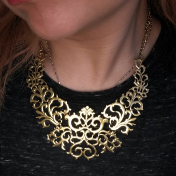 Gold Vintage European Pattern Statement Necklace - Picture 1 of 8